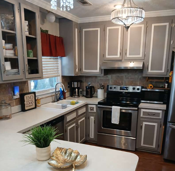 kitchen and bathroom deep cleaning